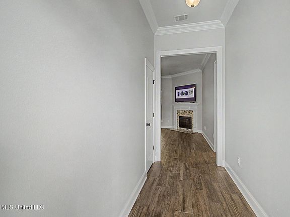 4th image of 12832 Jackson Lee Dr