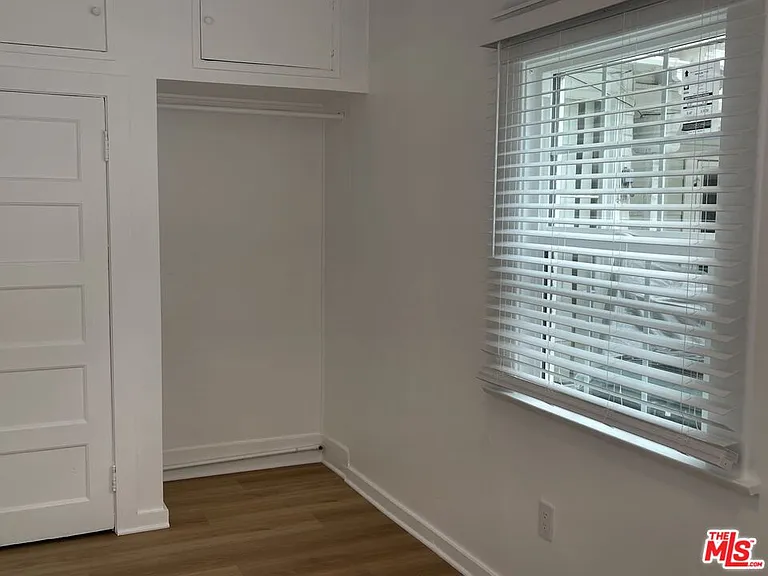 305 S Norton Ave #307-1/2 — Photo 20