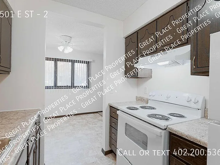 2501 E St #2 — Photo 15