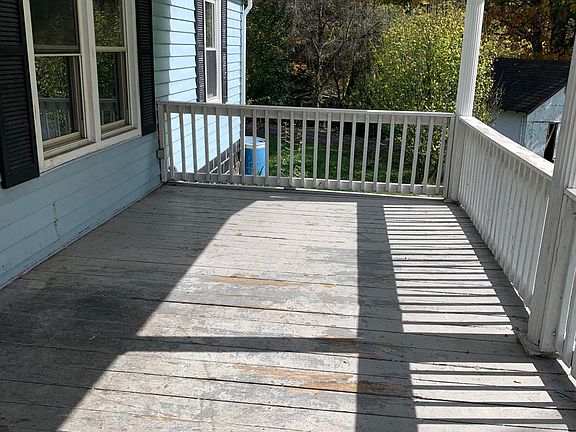4th image of 1127 Liberty Ave SE