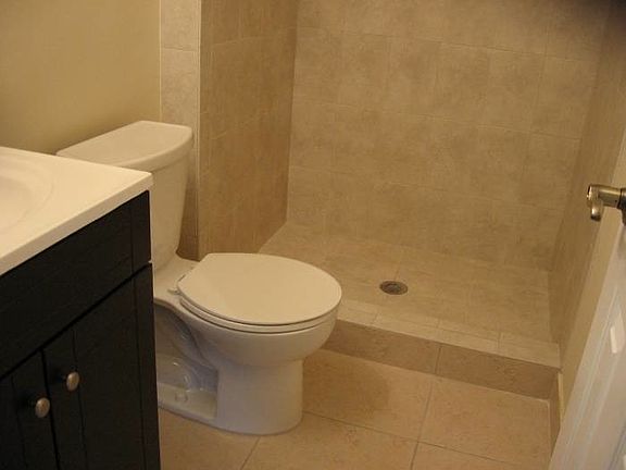 2nd image of 5686 Stonington Way