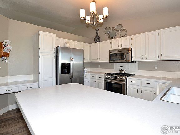 4th image of 753 Milner Ct