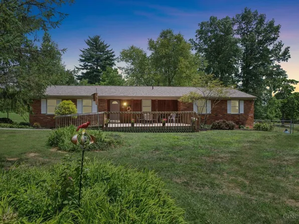 688 Lanark Ln, Loveland, OH 45140