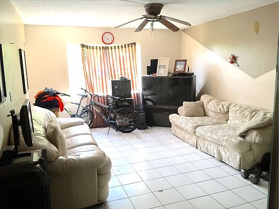 5th image of 4374 NW 9th Ave APT 264