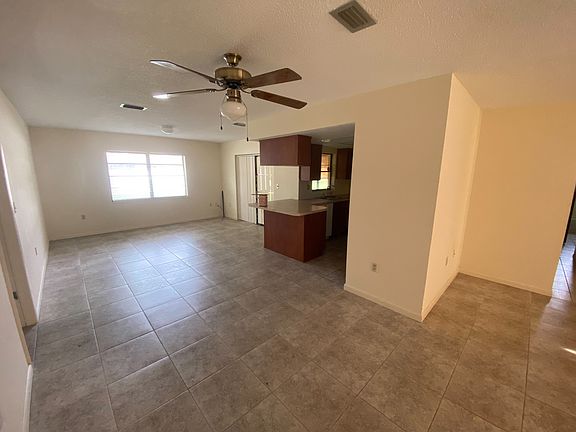 2nd image of 1332 Bentley Ave