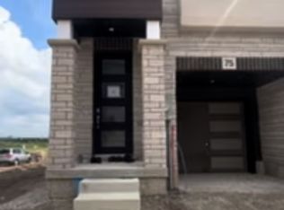 75 Equestrian Way, Cambridge, ON N3E0C7