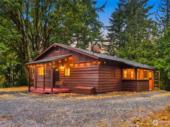 11779 NW Holly Road, Bremerton, WA 98312