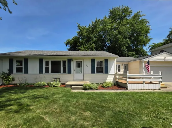 7908 Lake Breeze Dr, Monroe, MI 48161
