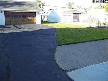 5th image of 6410 Bradley Ave
