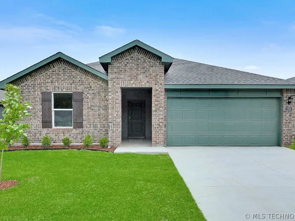 1700 S 22nd St, Broken Arrow, OK 74011