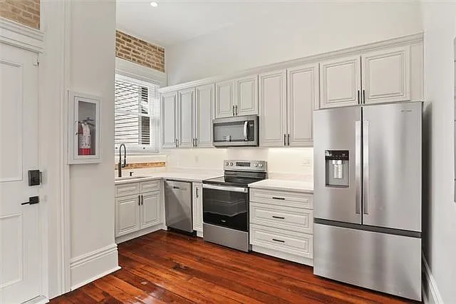 1501 Clio St #2A — Photo 3