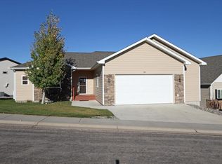 2411 Aspen Grove Dr, Sheridan, WY 82801
