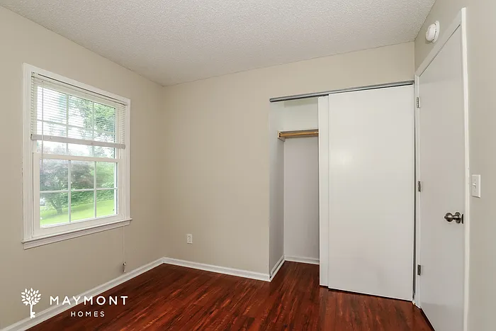 2713 Ernest St — Photo 8