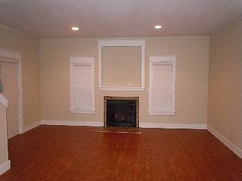 3rd image of 1135 A Willow St SE