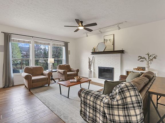4th image of 5737 Sells Mill Dr