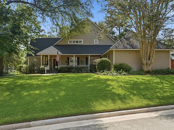 3rd image of 5311 Timber Shade Dr