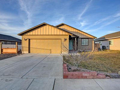 599 Freedom Ln, Metolius, OR, 97741