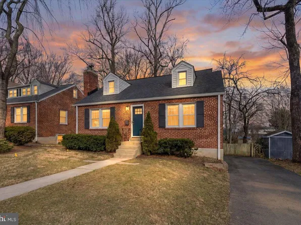 2845 Monroe St, Falls Church, VA 22042