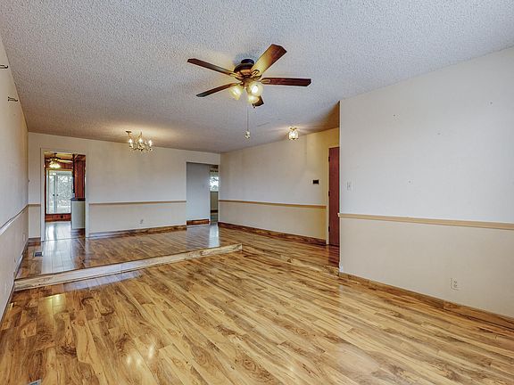 2nd image of 5047 Justin Dr NW
