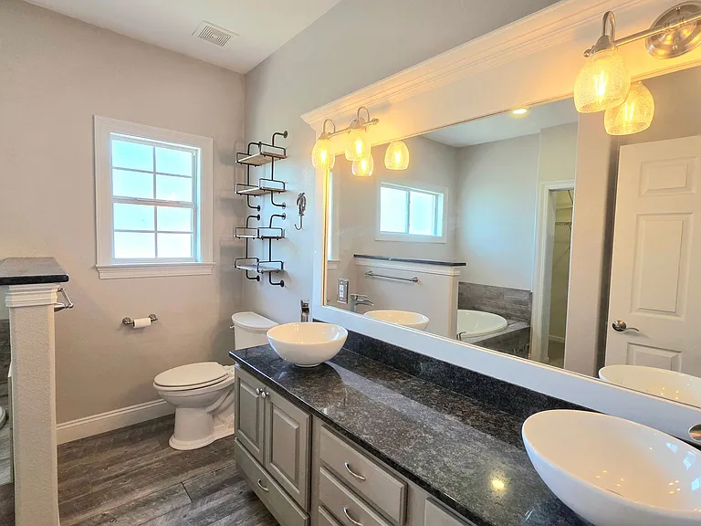 1643 Kalakaua Ct — Photo 8
