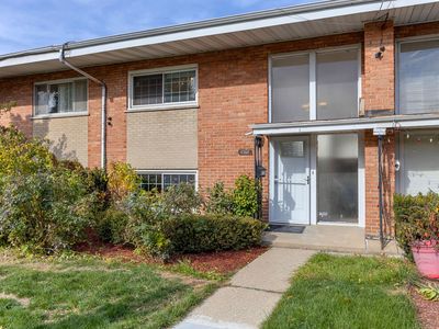 6742 N Monticello Ave, Lincolnwood, IL, 60712