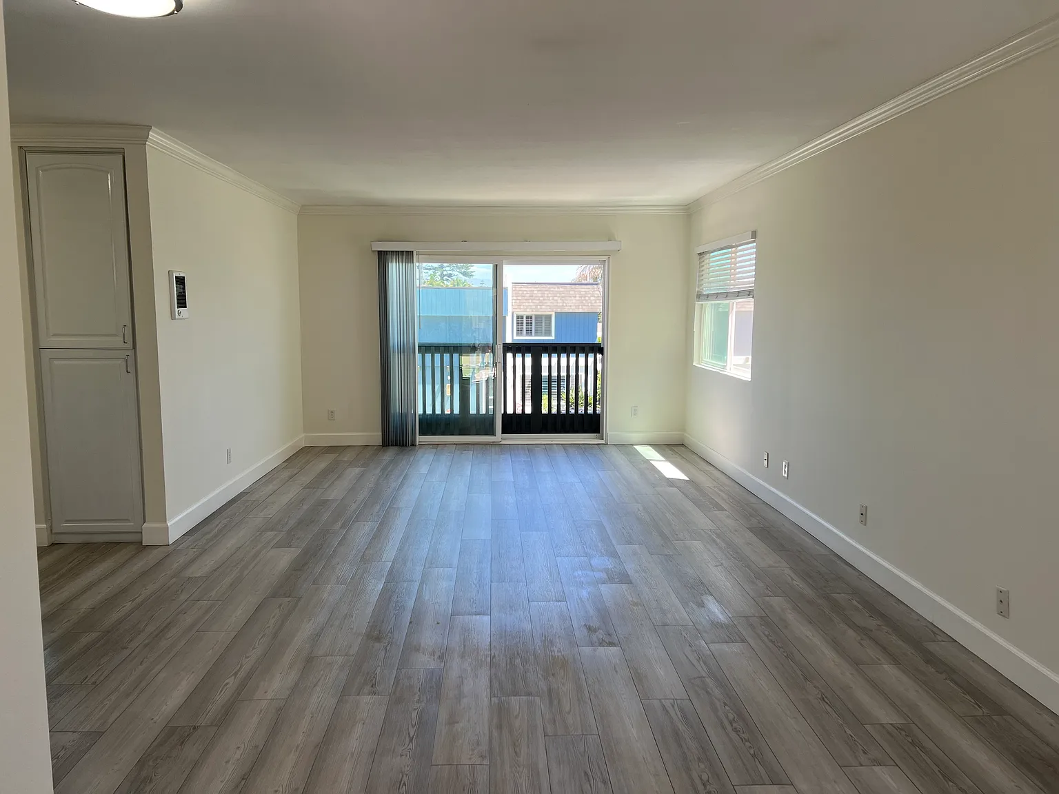 1 bed, 719 sqft, $2,400 — Photo 2