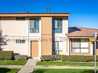 1717 Huntington St #1, Huntington Beach, CA 92648