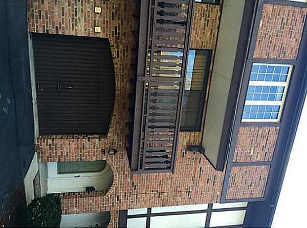 1st image of 107 Thornberry Dr