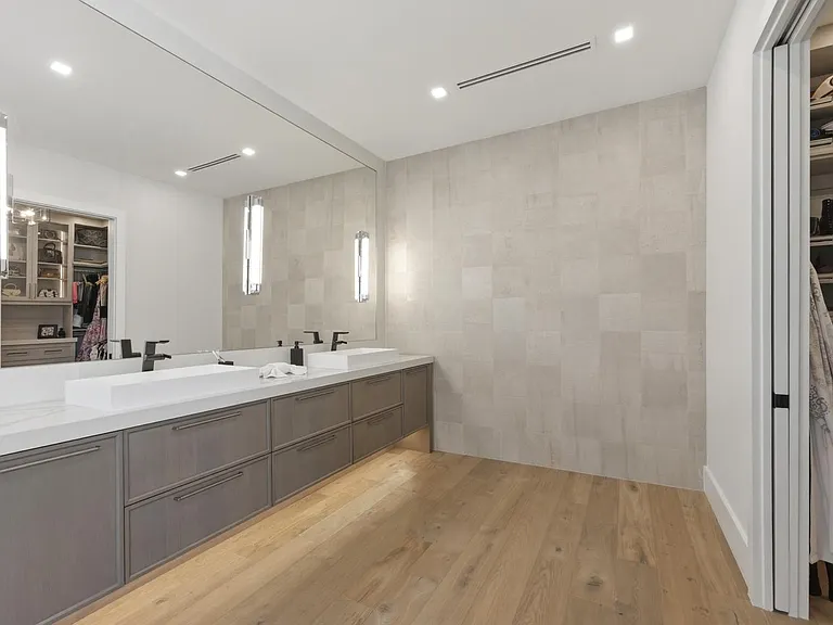 200 Bahia Point — Photo 27