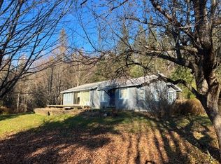 2756 Noyestar Rd, East Hardwick, VT 05836