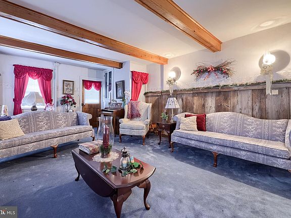 5th image of 430 Stehman Rd