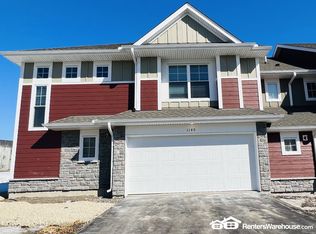 1148 Middlefield Rd, Medina, MN 55340