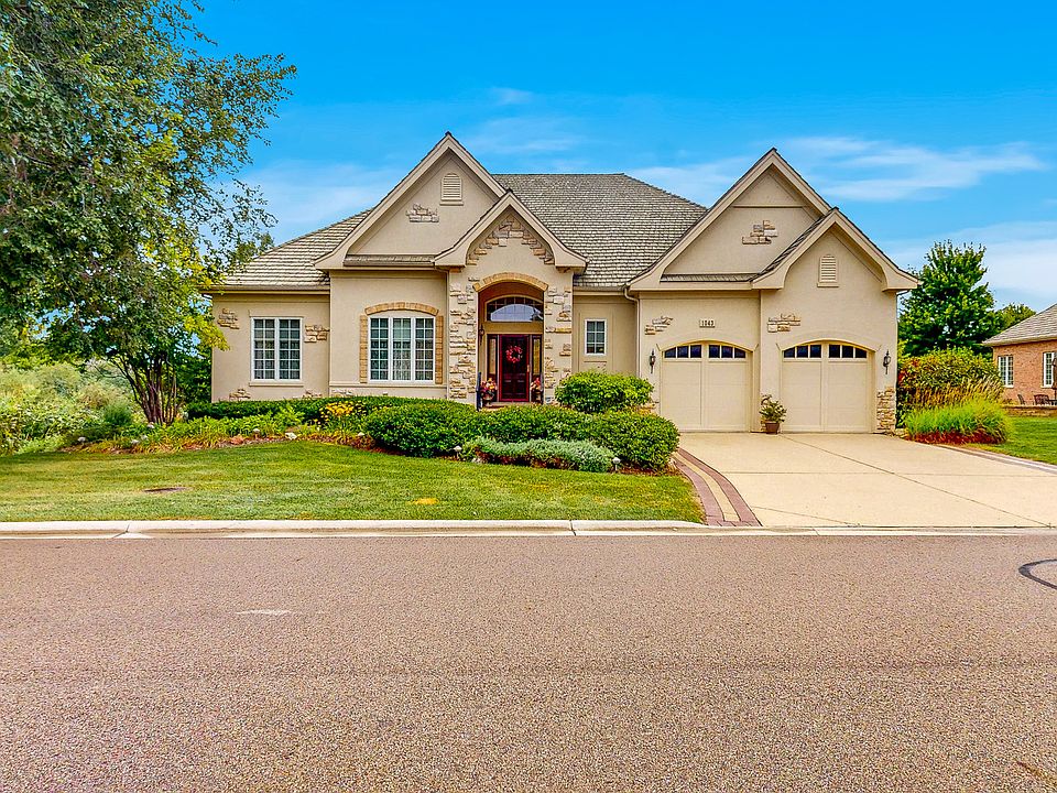 1st image of 1043 Ridgeview Dr
