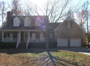 422 Old Farm Rd, Roanoke Rapids, NC 27870