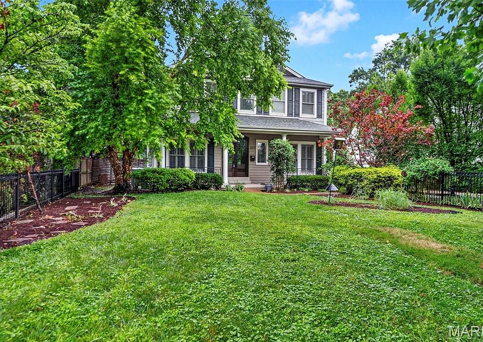 1st image of 407 E Argonne Dr