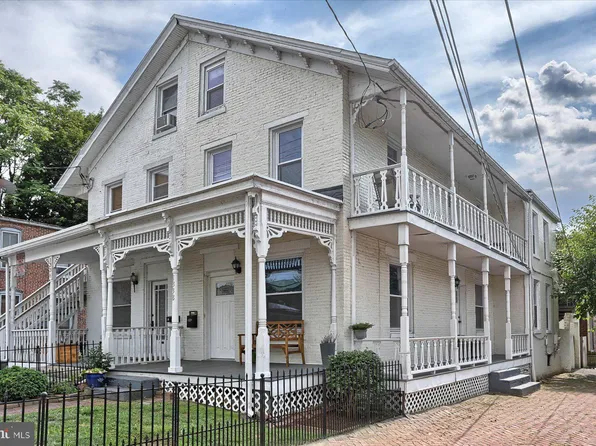 1338 Susquehanna St, Harrisburg, PA 17102