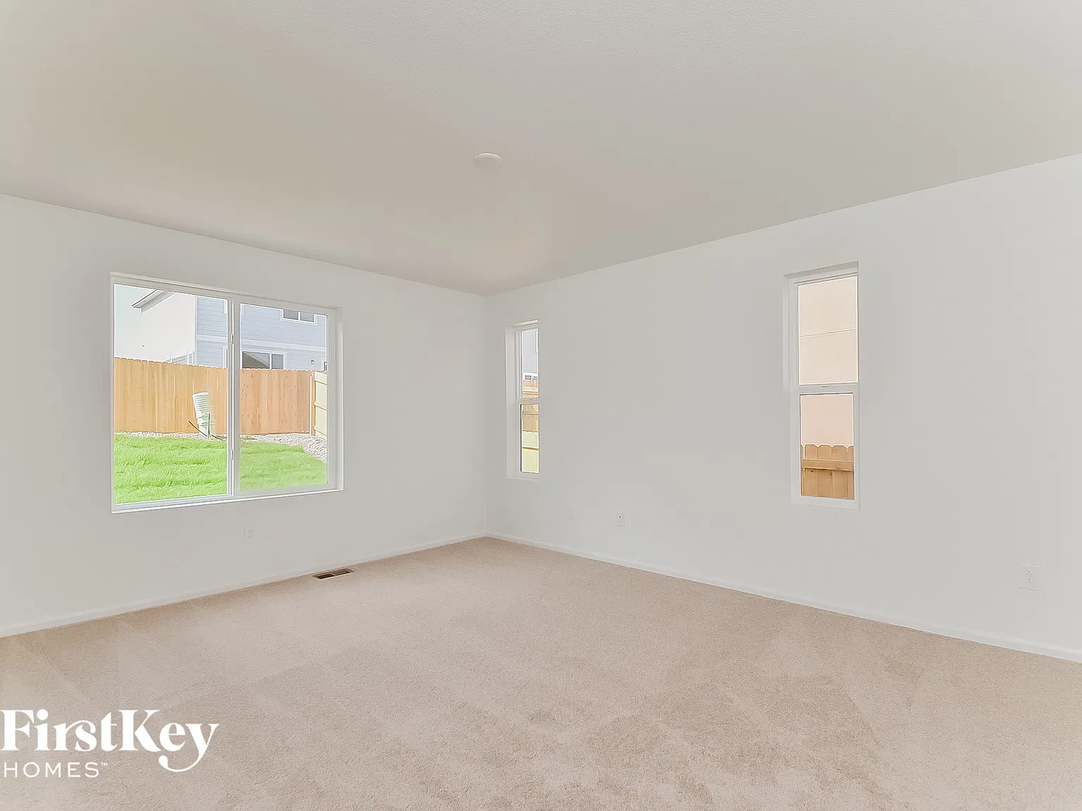 3 bed, 2.5 bath, 1383 sqft, $2,675 — Photo 2