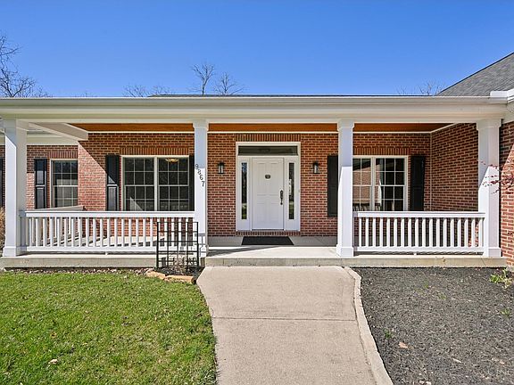 2nd image of 9867 Laurel Glen Dr