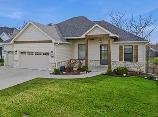 522 Tomahawk Dr, Columbia, MO 65203