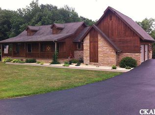 411 Redwood Dr, Stanford, KY 40484
