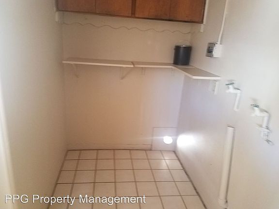 5th image of 1720 W Indianola Ave