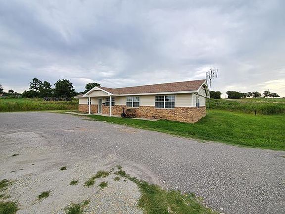 3rd image of 11822 N Highway 99