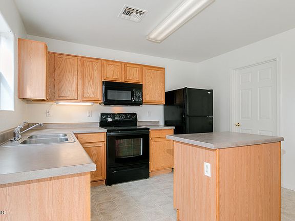 3rd image of 30454 N Honeysuckle Dr
