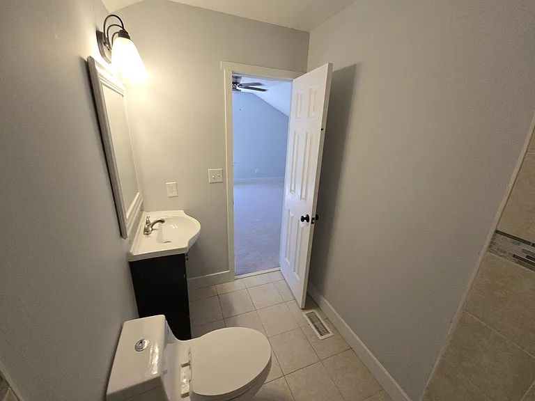 2100 Fort Belvoir Dr — Photo 15