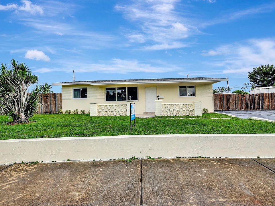 1st image of 4231 NW 16th Avenue