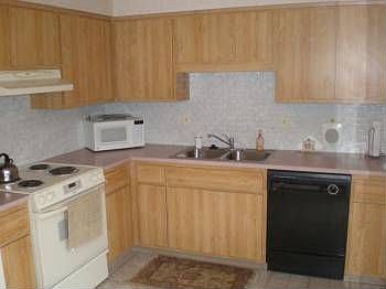 4th image of 3718 Glenbar Ct #J154