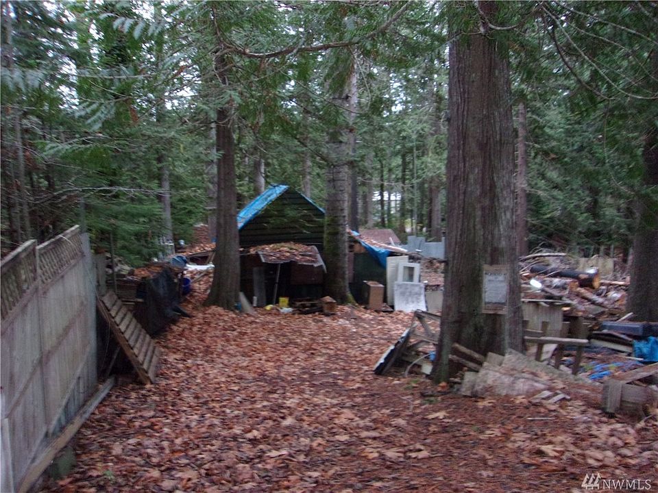 2nd image of 401 Salmon St