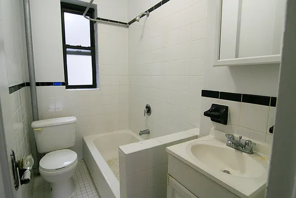 Rented by Horowitz Real Estate | media 7