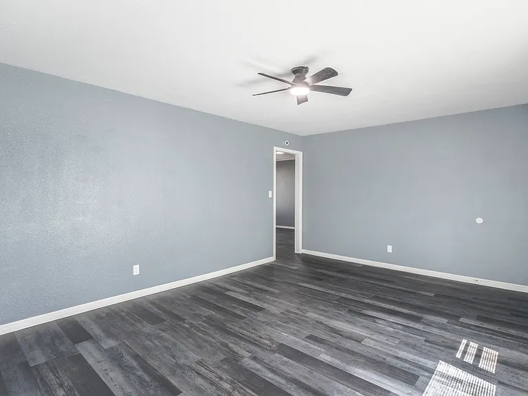 308 S Payne St — Photo 13