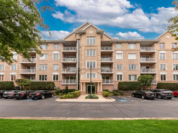1761 Pavilion Way Unit 308, Park Ridge, IL 60068